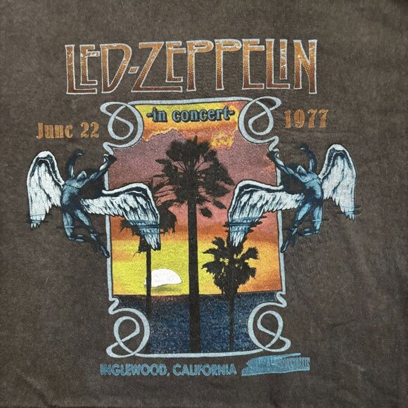 Led Zeppelin T-shirt, size 0X/1X - Picture 2 of 4
